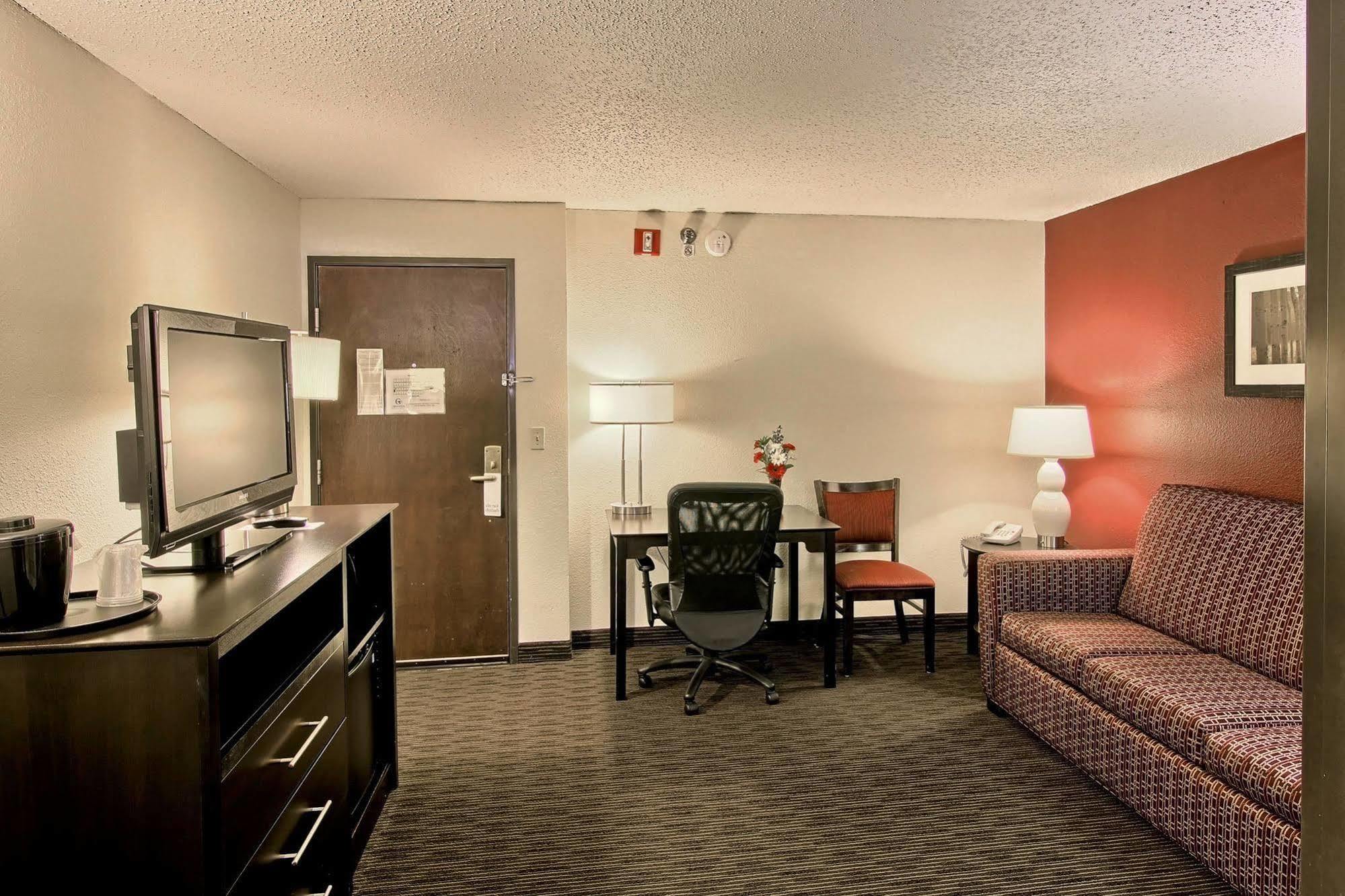 Blossom Hotel & Suites Traverse City Exteriör bild